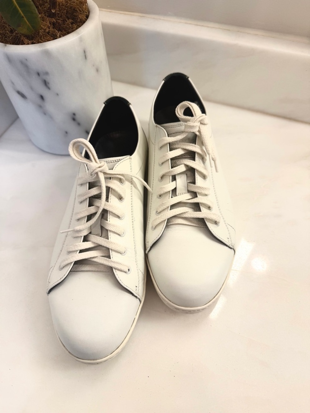 Men's, To Boot New York, White Tumbled Leather Sneakers Size 9